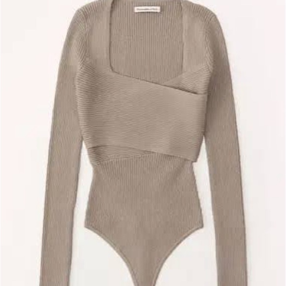 Luxe Loft Taupe Ribbed Bodysuit - Picture 3 of 3